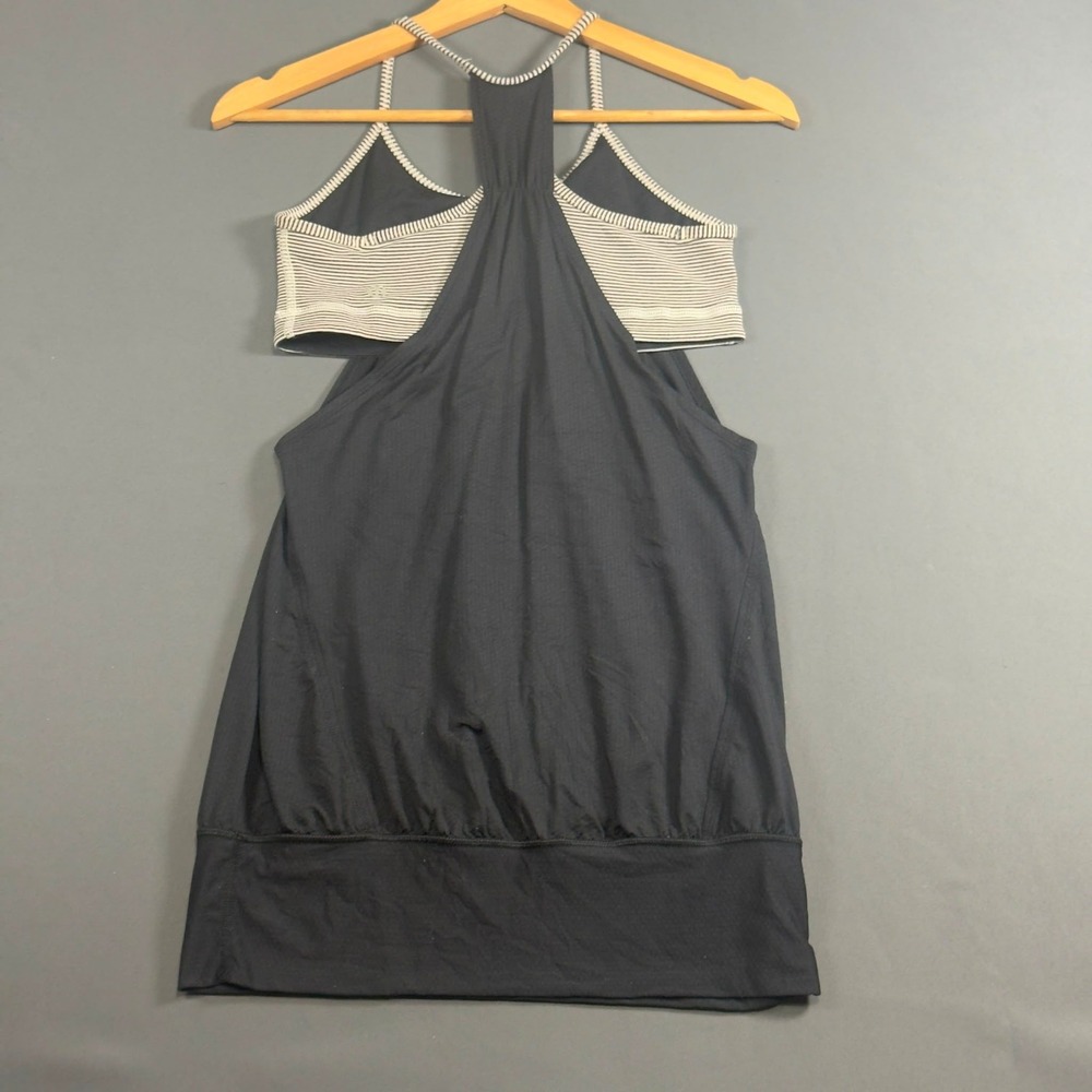Lululemon No Limits Tank Top Womens Size 6 Built In Bra Black Strappy Yoga